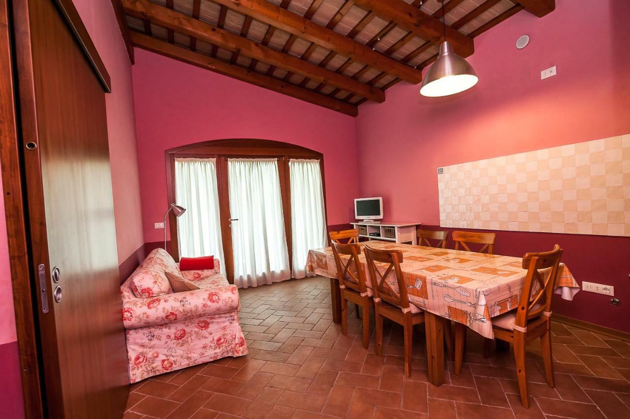 Particolari Del Brenta Apartment Oriago Di Mira Exterior photo