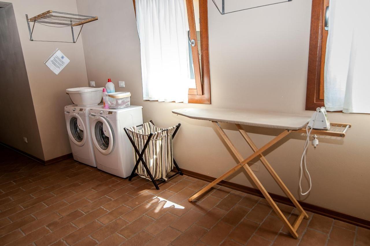 Particolari Del Brenta Apartment Oriago Di Mira Exterior photo